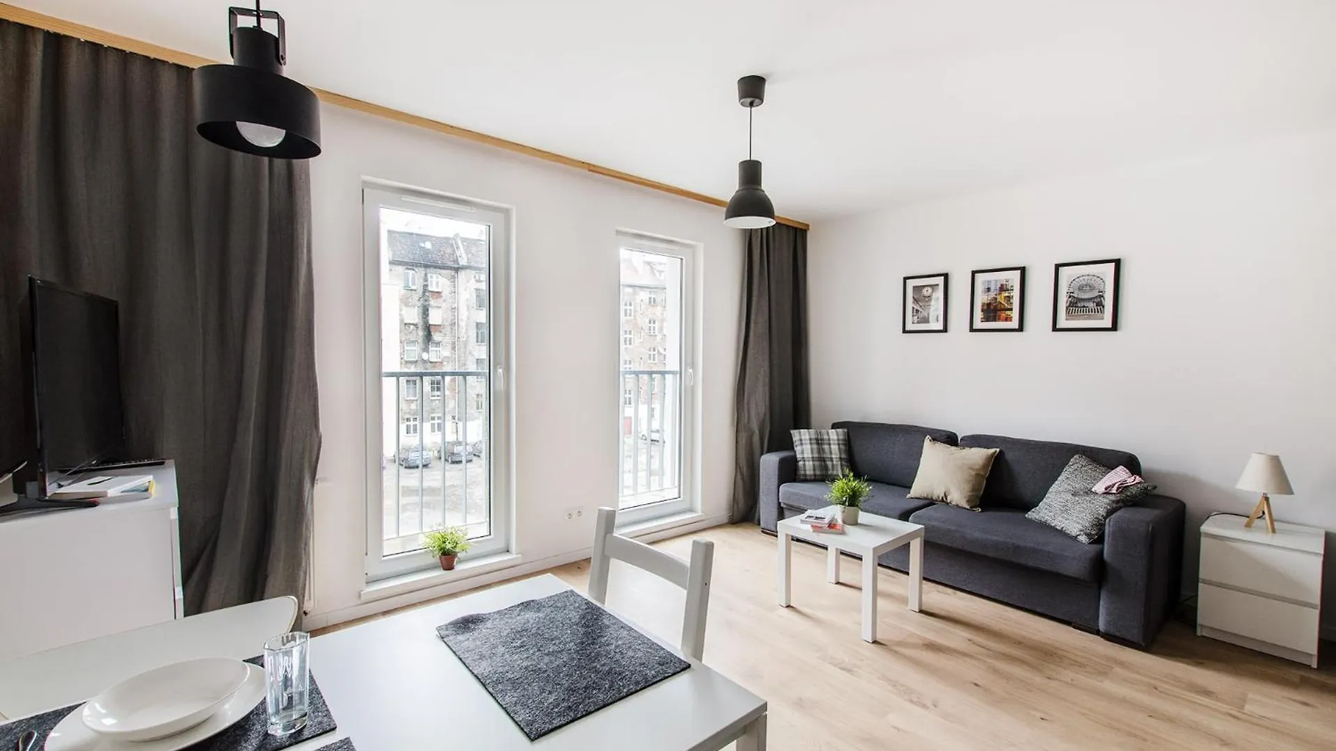 Διαμέρισμα Black Apartment- Modern Studio In The City Center! Βρότσλαβ Πολωνία